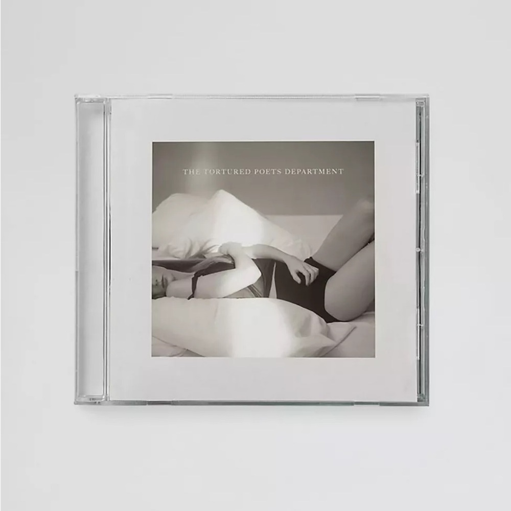 Taylor Swift White and Black Album Cover CD